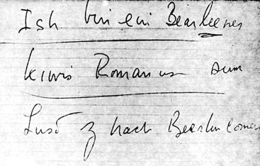 Kennedyho lísteček s nápovědou, zdroj: www.archives.gov