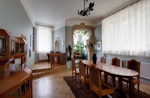 Jídelna (Zdroj všech fotografií: www.citygalleryprague.cz) Jídelna (Zdroj všech fotografií: www.citygalleryprague.cz)