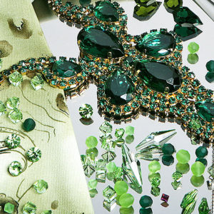 Barevné trendy Pantone 2013 - Esmerald, Preciosa, foto Preciosa
