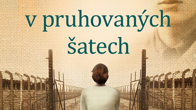 divka v pruhovanych satech